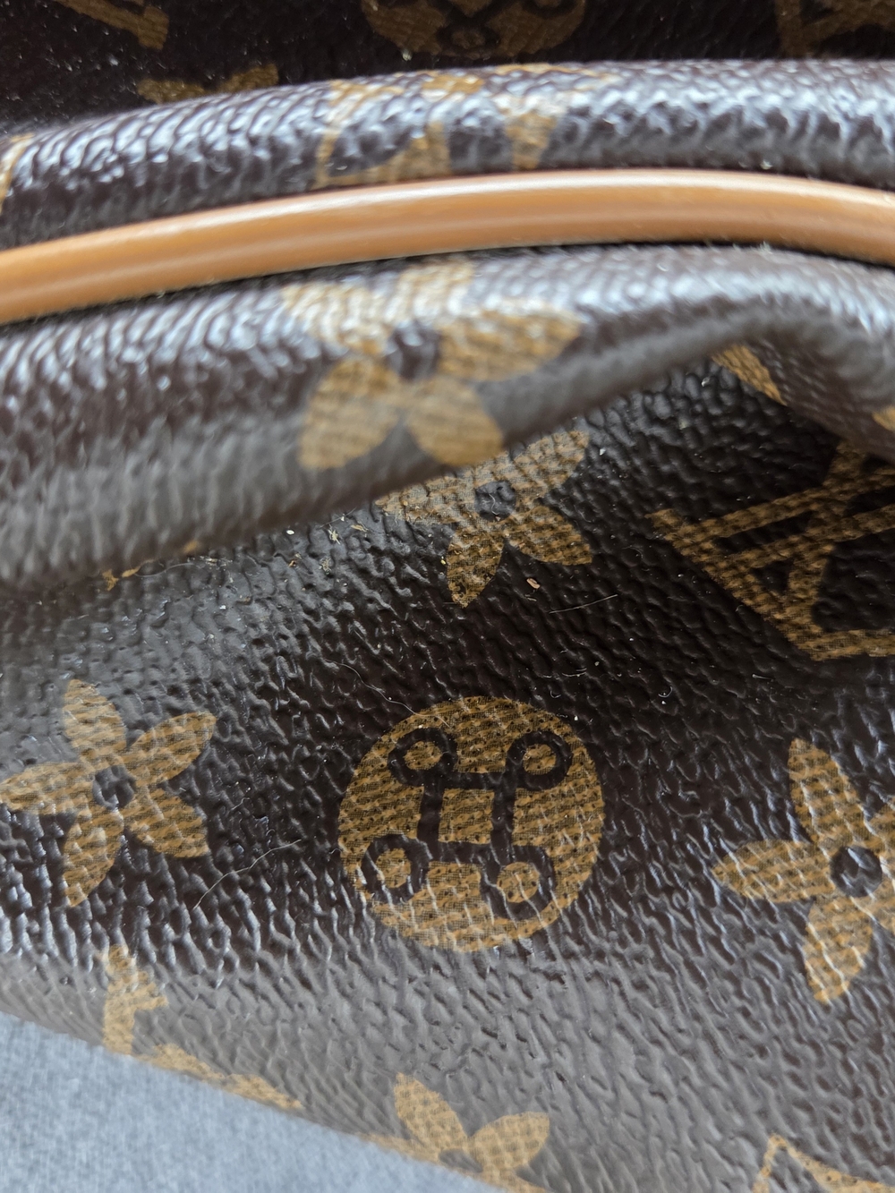 Large Brown Monogram Travel Duffel Bag Carry On Weekender 20" Multi Pocket - Picture 7 of 16